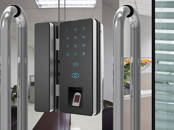 凤山24小时上门开锁公司