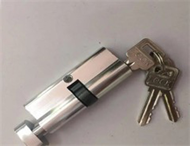 凤山24小时上门开锁公司